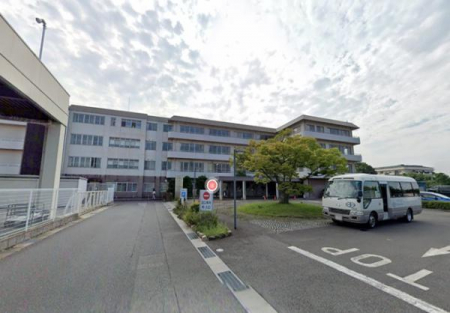 ���ӊ��@-