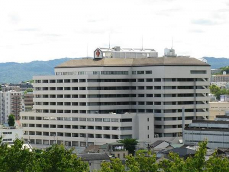 ���ӊ��@��t���ԁF�m�ߑO�f�Án8:00�`11:30�@�m�ߌ�f�Án13:00�`15:00(�����Ȃ̂�)���f�ÉȂɂ��قȂ�܂��B�@�f�Î��ԁF9:00�`17:00�@�x�f���F�y���j�A�N���N�n(12/29�`1/3)