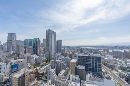 �Z�˂���̒��]�ʐ^�@24�K�Ȃ�ł͂̒��߂̗ǂ��ł��B
