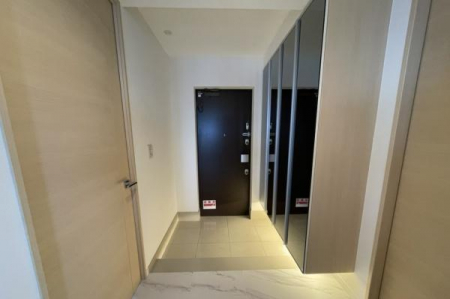 ���ց@���ւł��B�V�b�N�ȃV���[�Y�{�b�N�X�t���ł��B