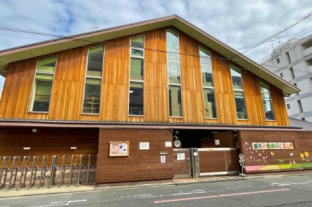 ���ӊ��@-