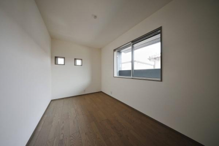 ���̑��@�y�{�H��z�_�炩�Ȍ��ɕ�܂��Q���B�V���v�������炱���A���C�ɓ���̉Ƌ���������܂��B
�u�������؂���A����̌i�F�B���̃A�N�Z���g���ʂ�V���v�����_���B�v