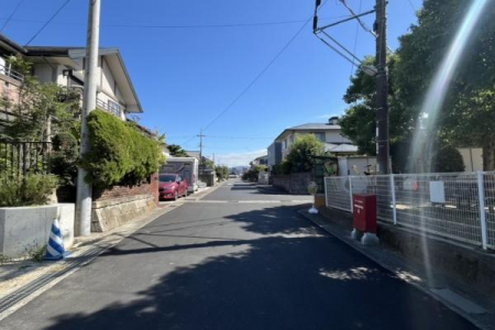 �Z�˂���̒��]�ʐ^�@-