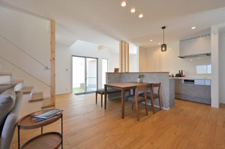 ���r���O�@-