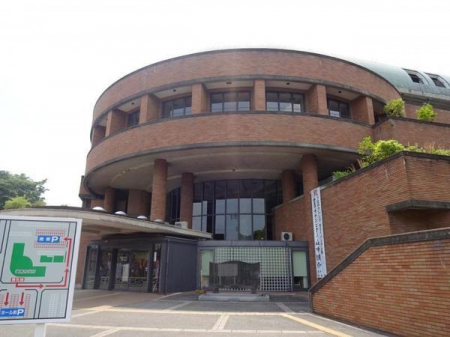 ���ӊ��@-