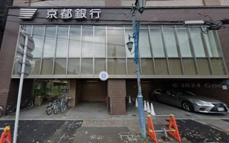 ���ӊ��@-