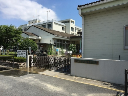 ���ӊ��@-