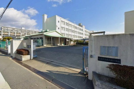 ���ӊ��@-