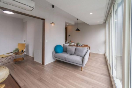 ���r���O�@���邢���������������ރ��r���O�Ŋ����ł��������܂��B