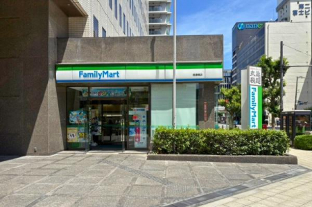 ���ӊ��@-